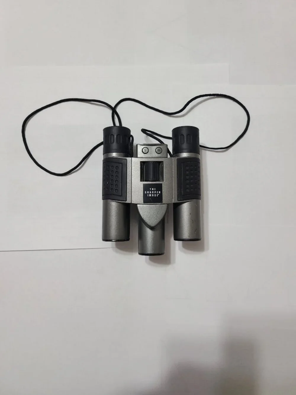 10x25 Digital Camera Binoculars – Cable + Software Disc Included